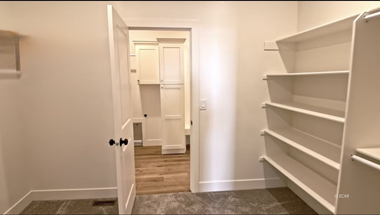 2958 Lecomte Court Property Photo 15