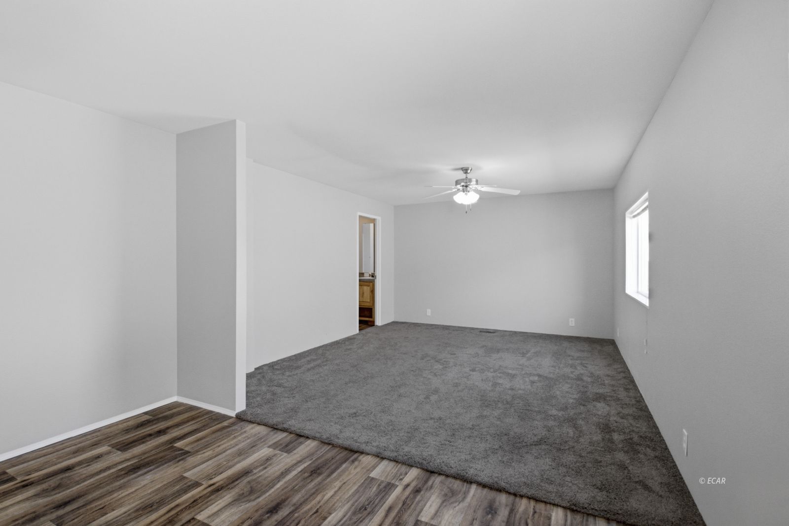 2214 Larkspur Street Property Photo 13