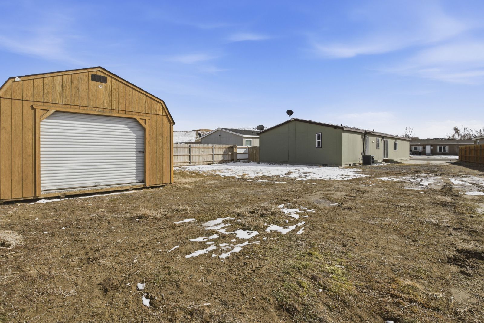 2214 Larkspur Street Property Photo 28