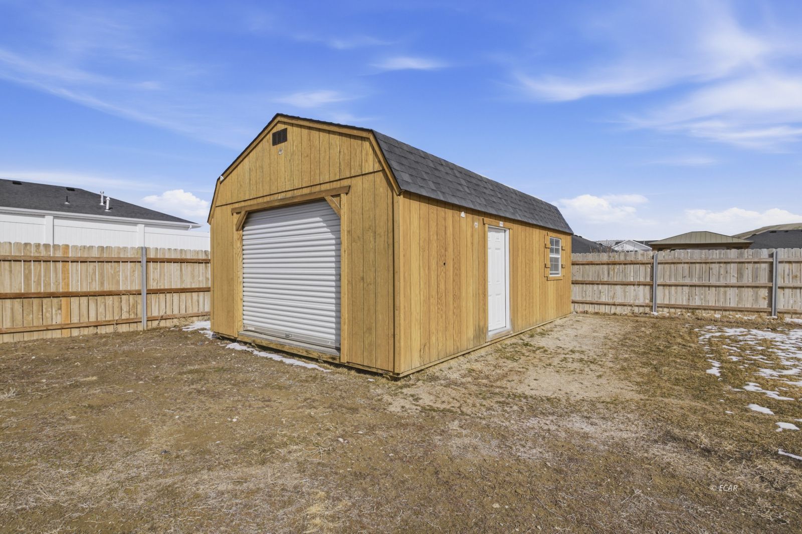 2214 Larkspur Street Property Photo 32