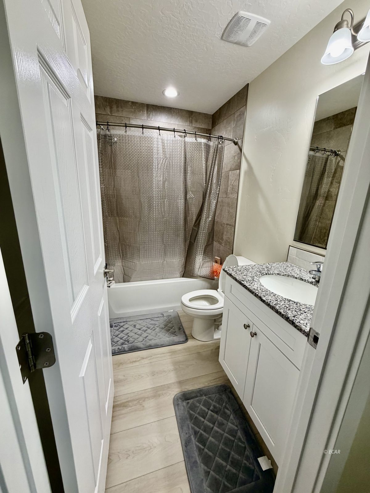 215 Spring Creek Parkway Property Photo 16