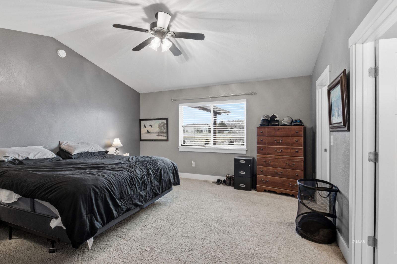 386 Flora Drive Property Photo 21