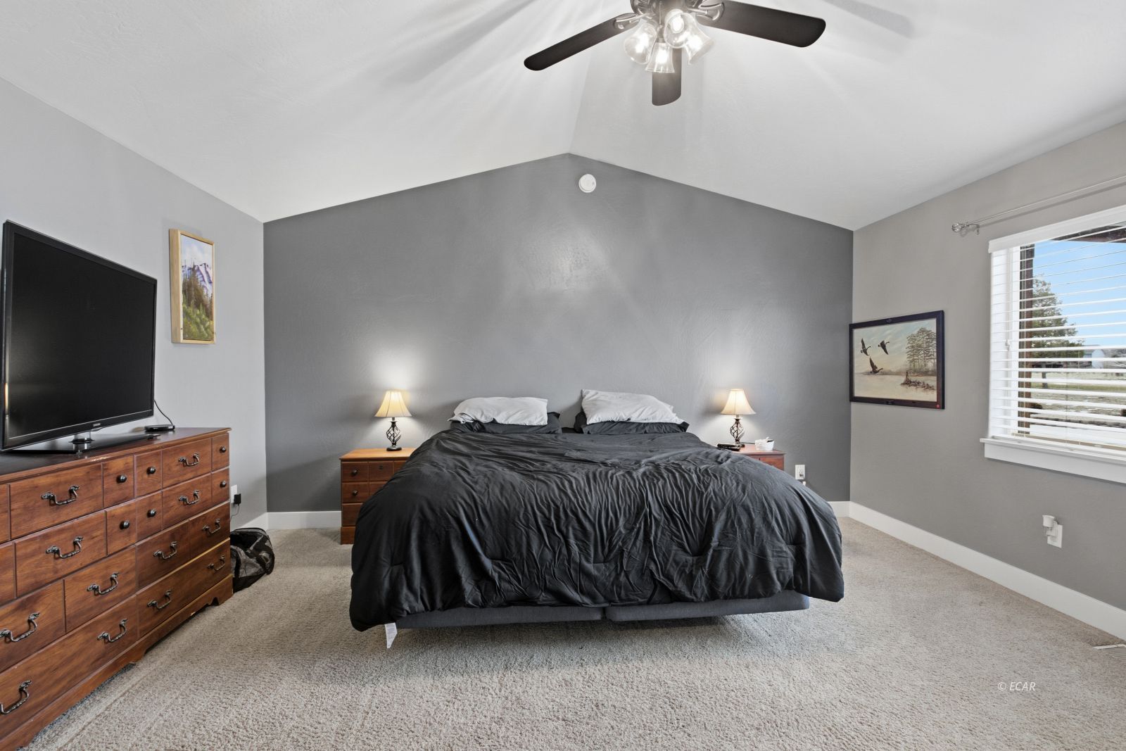 386 Flora Drive Property Photo 22