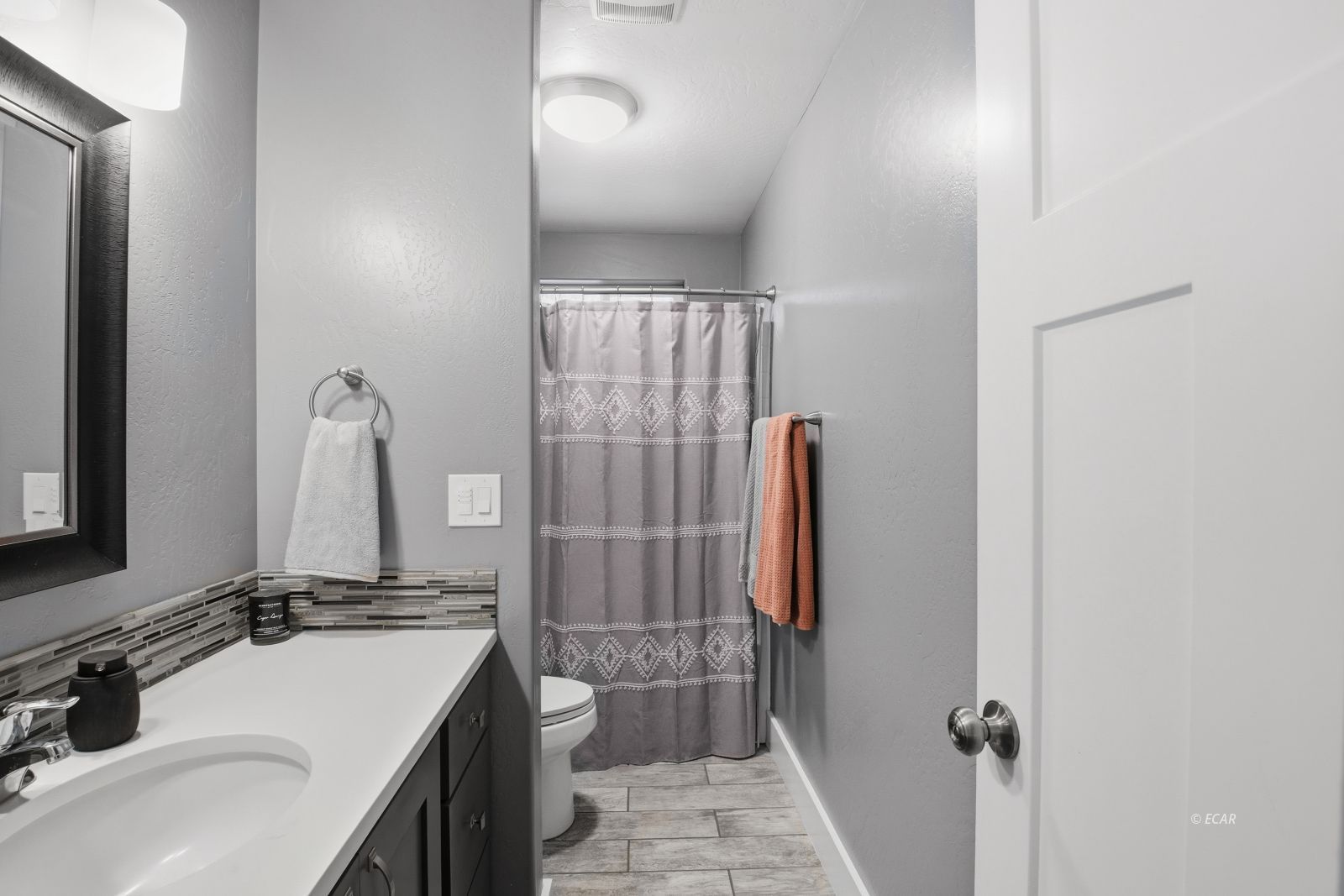 386 Flora Drive Property Photo 27