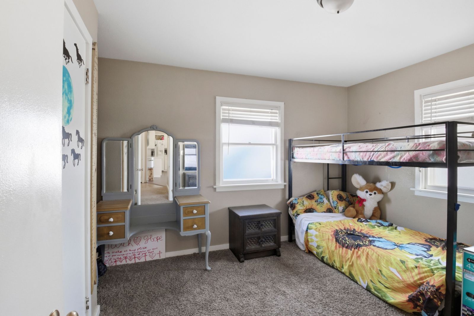 1380 Oak Street Property Photo 10