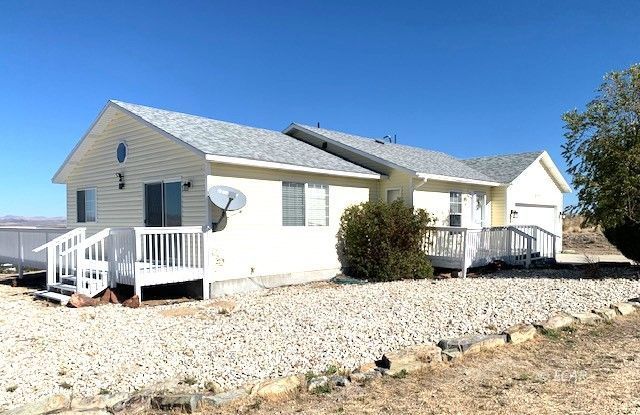 217 Blakeland Drive Property Photo 1