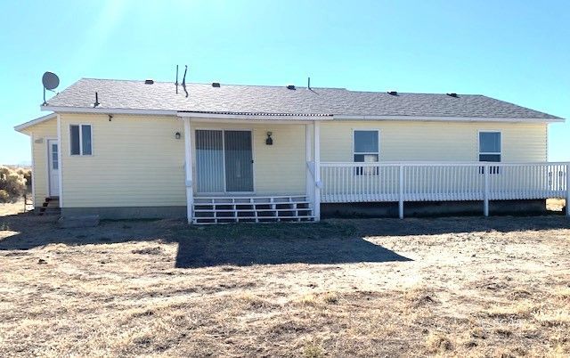 217 Blakeland Drive Property Photo 3