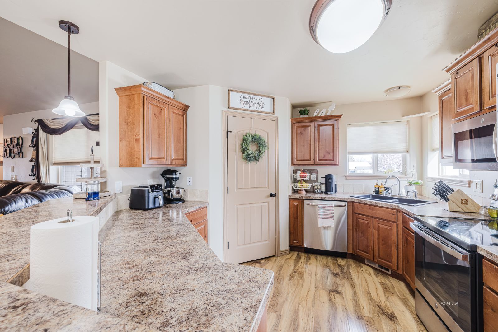 3197 Enfield Avenue Property Photo 15