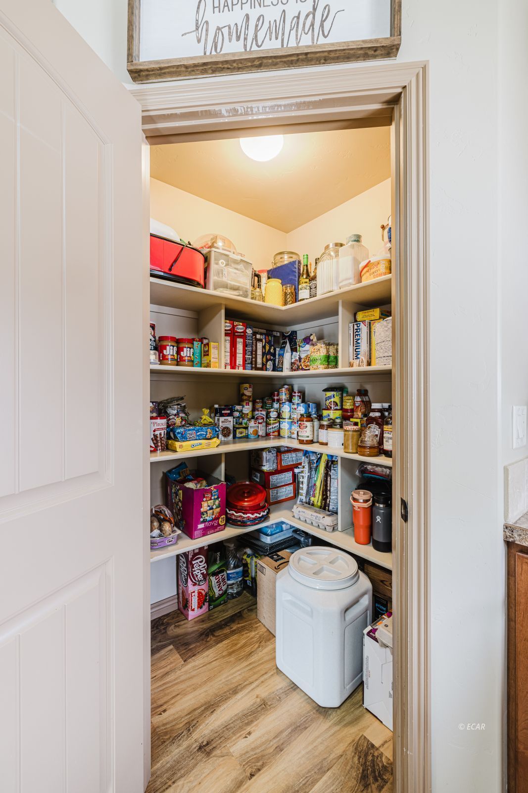 3197 Enfield Avenue Property Photo 18