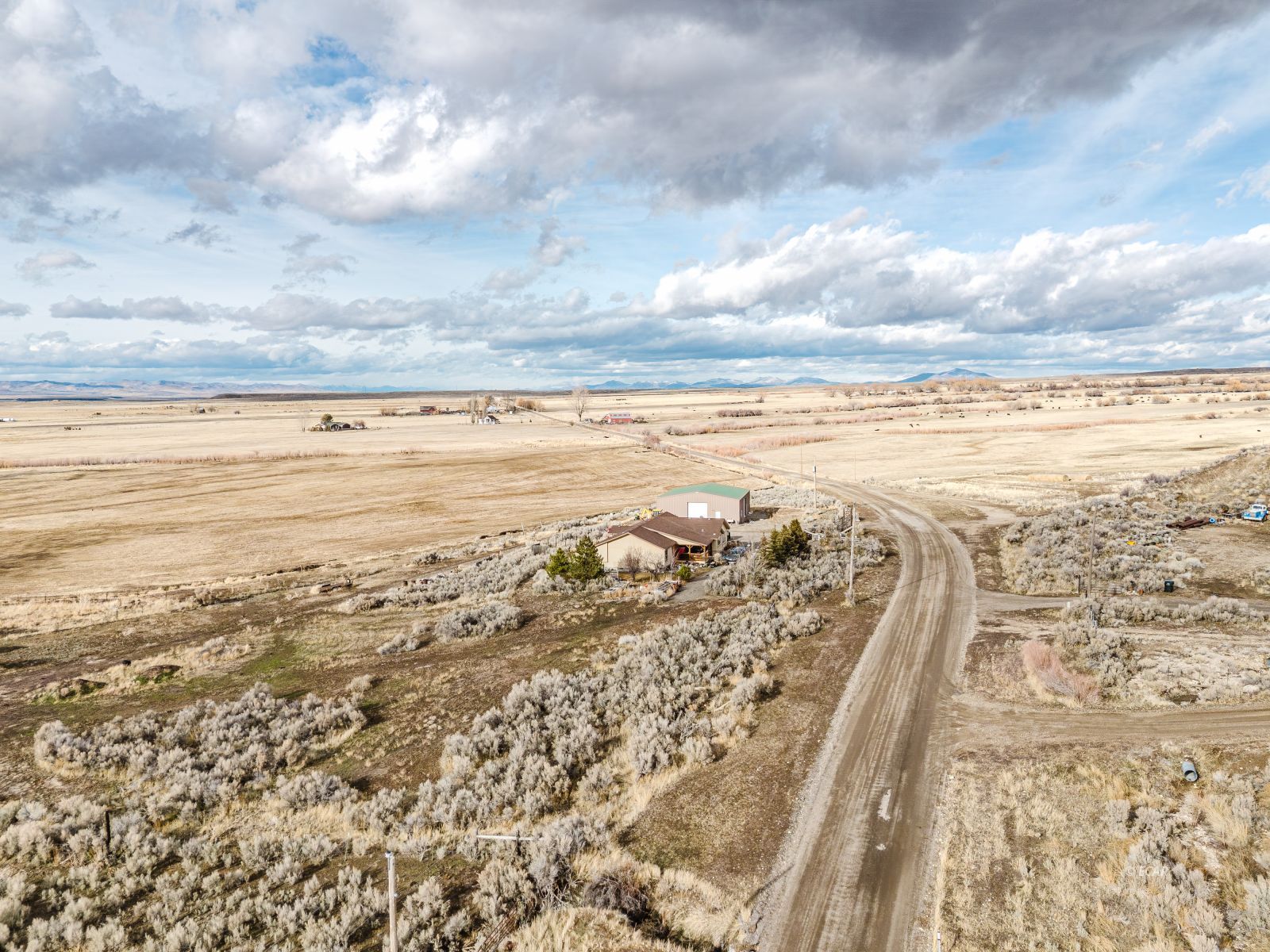 1171 Upper Starr Valley Road Property Photo 2