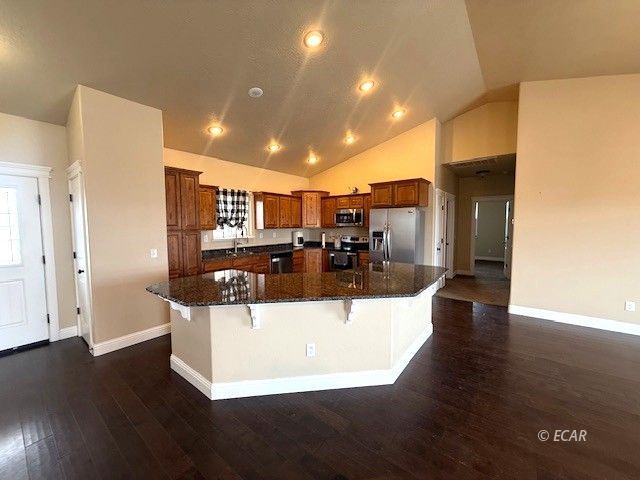 117 Glenvista Drive Property Photo 7