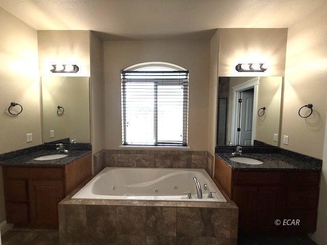 117 Glenvista Drive Property Photo 20
