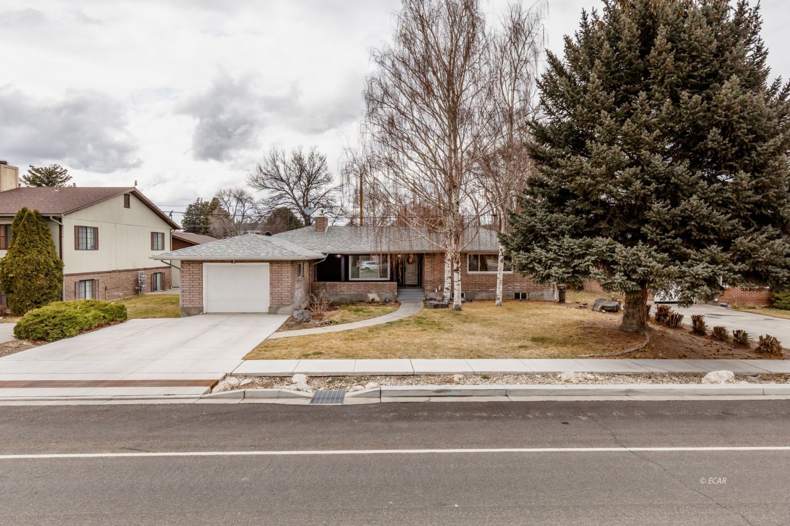 145 Cedar Street Property Photo 3