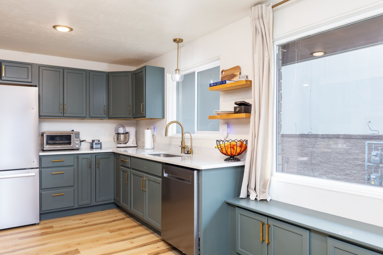 145 Cedar Street Property Photo 18