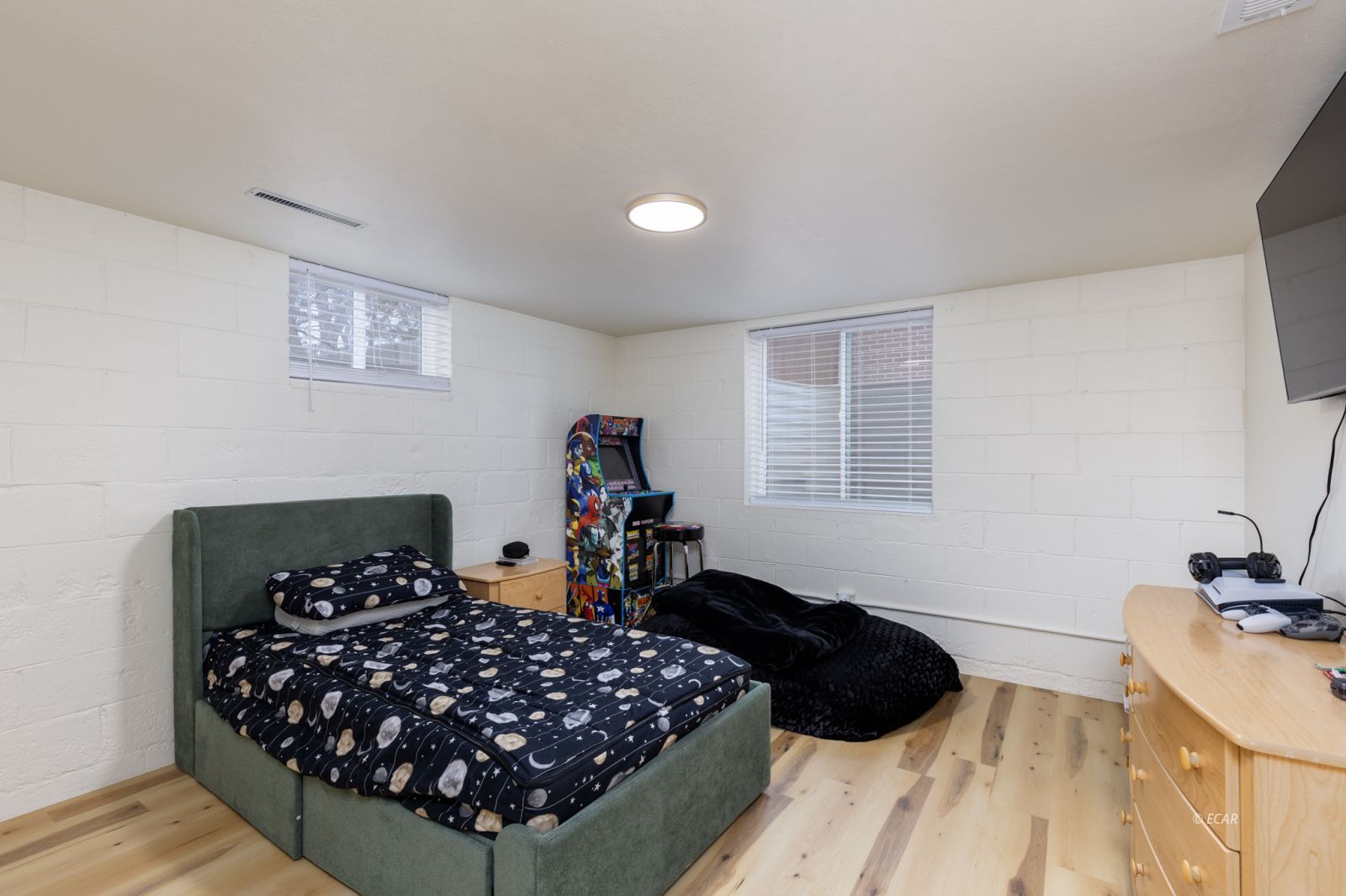 145 Cedar Street Property Photo 35