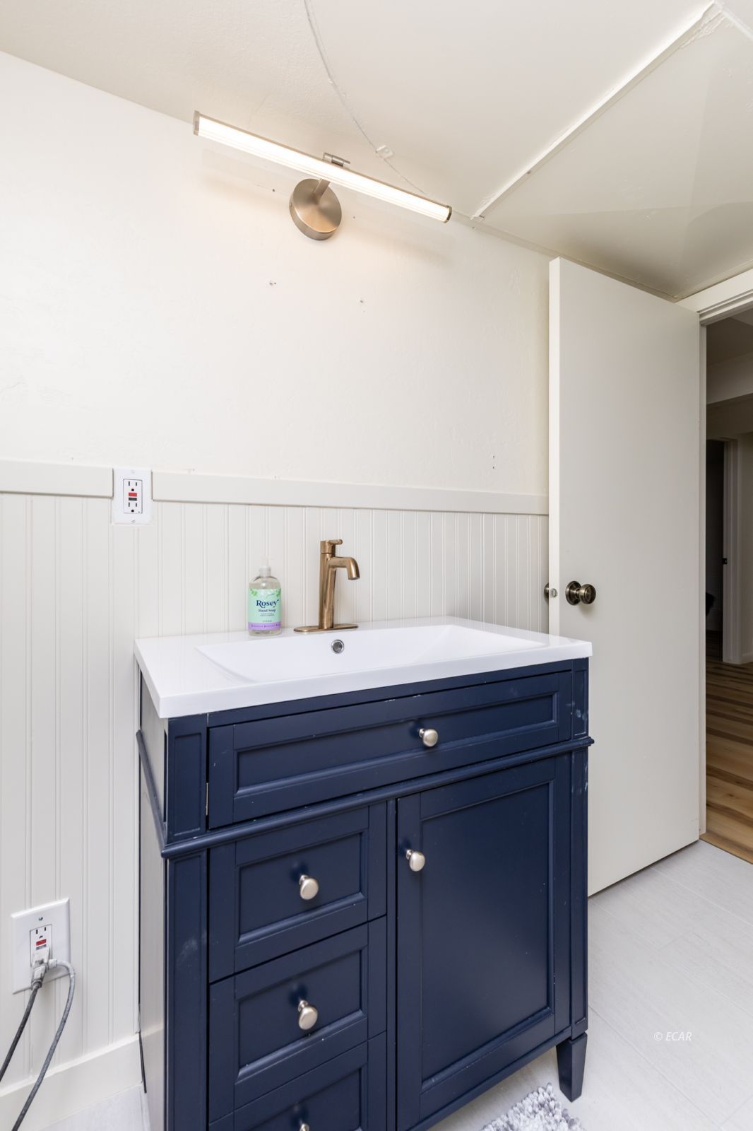 145 Cedar Street Property Photo 45