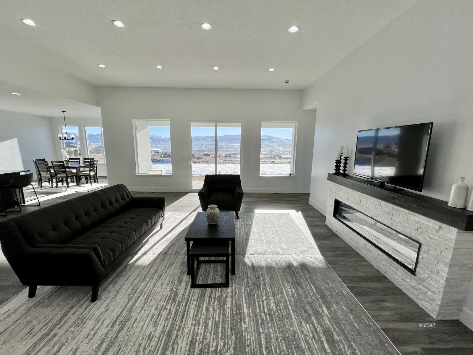 4610 York Boulevard 47 Property Photo 6