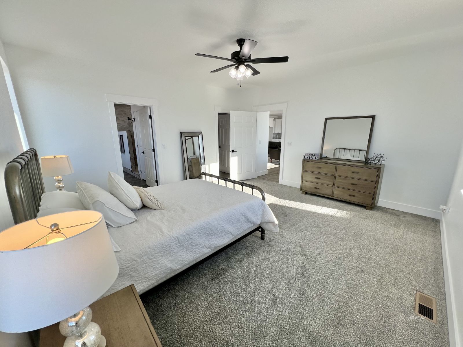 4610 York Boulevard 47 Property Photo 23