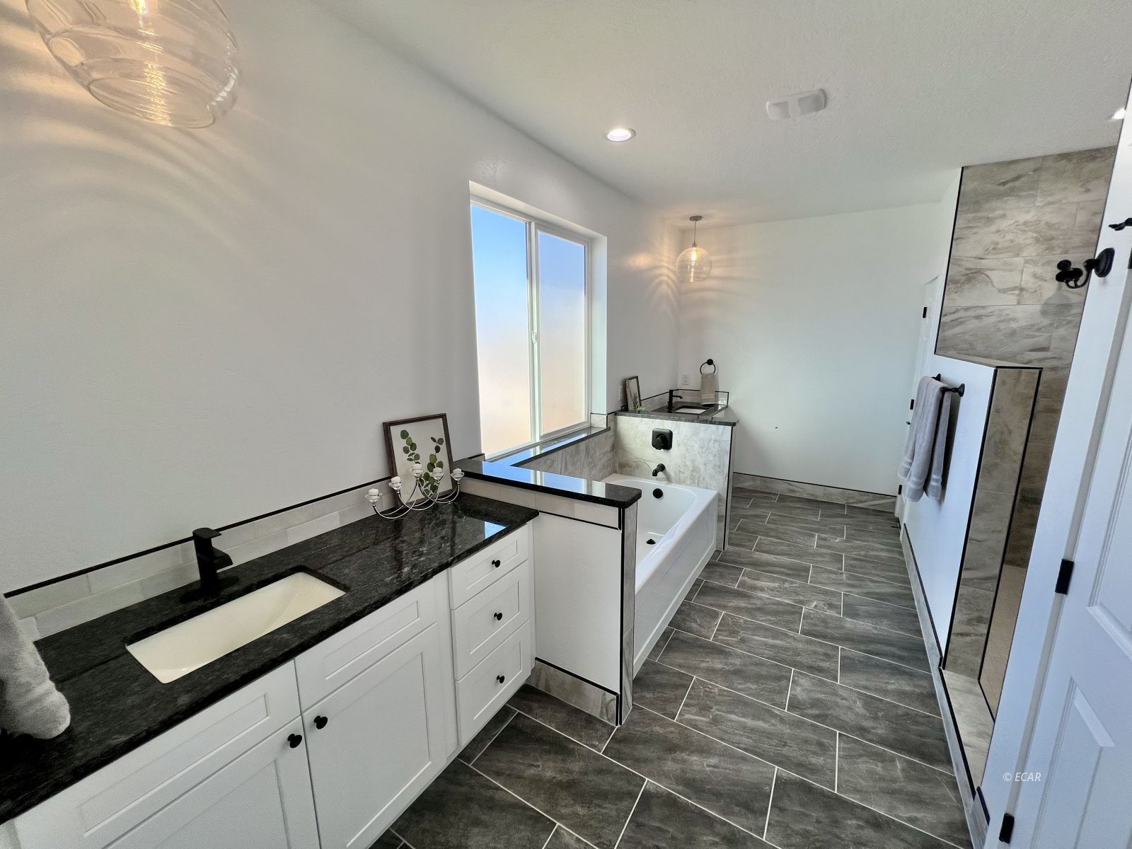 4610 York Boulevard 47 Property Photo 24