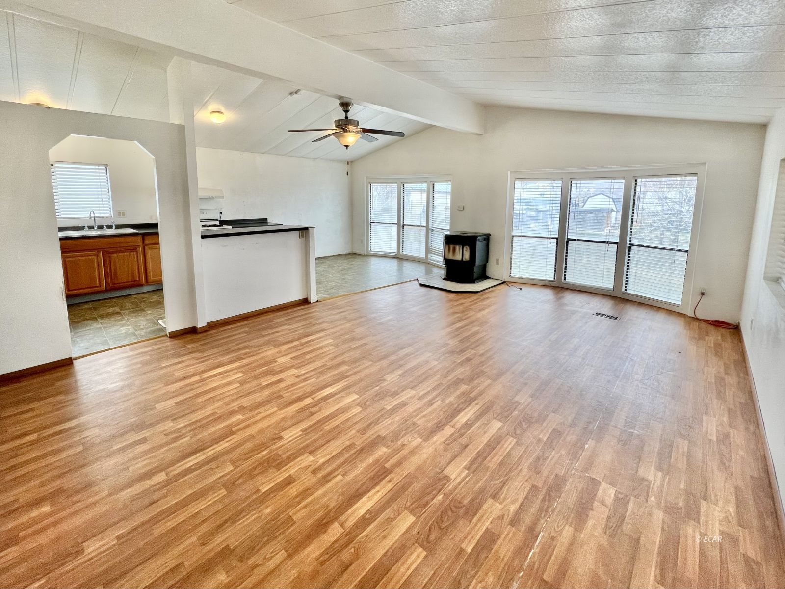 3433 Crow Avenue Property Photo 3