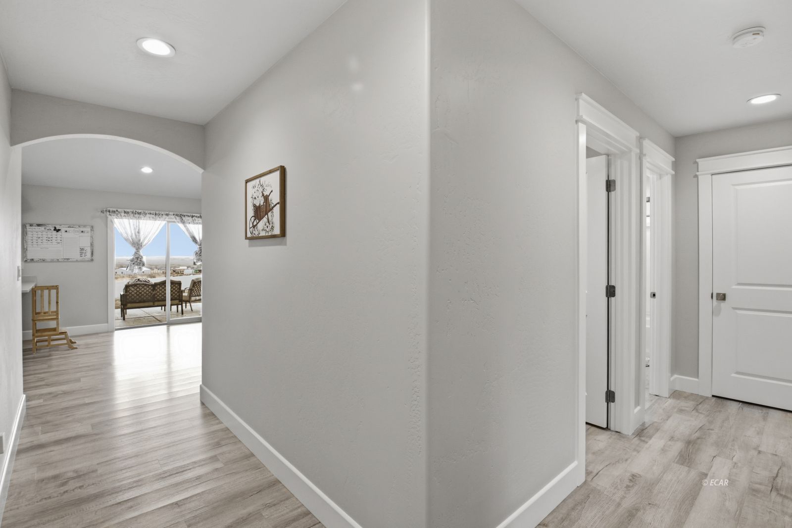 873 Lovelock Street Property Photo 10