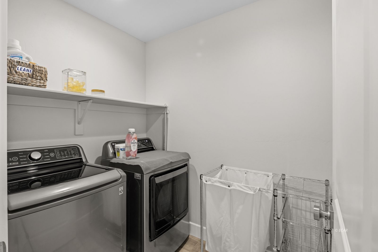 873 Lovelock Street Property Photo 12