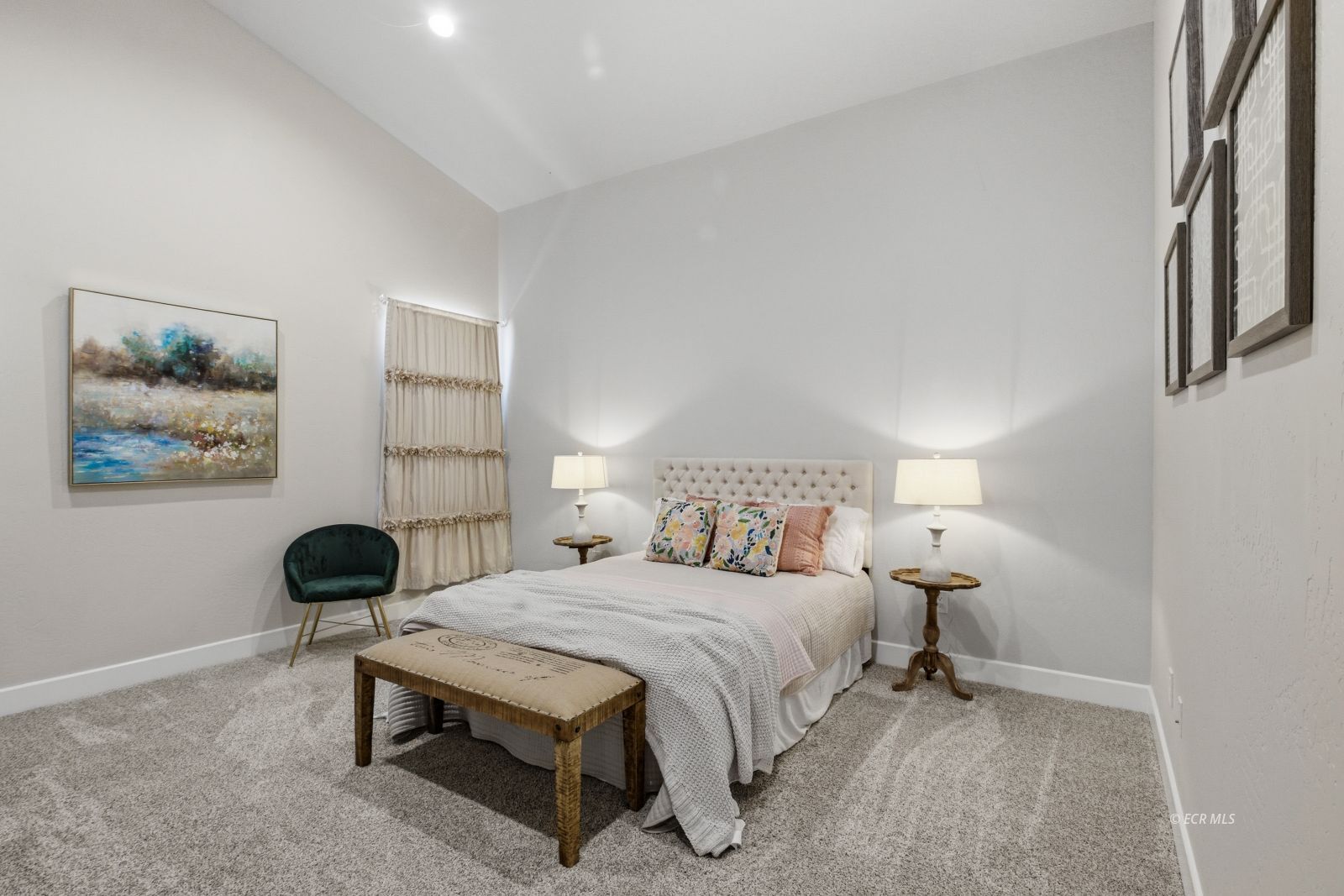 873 Lovelock Street Property Photo 12