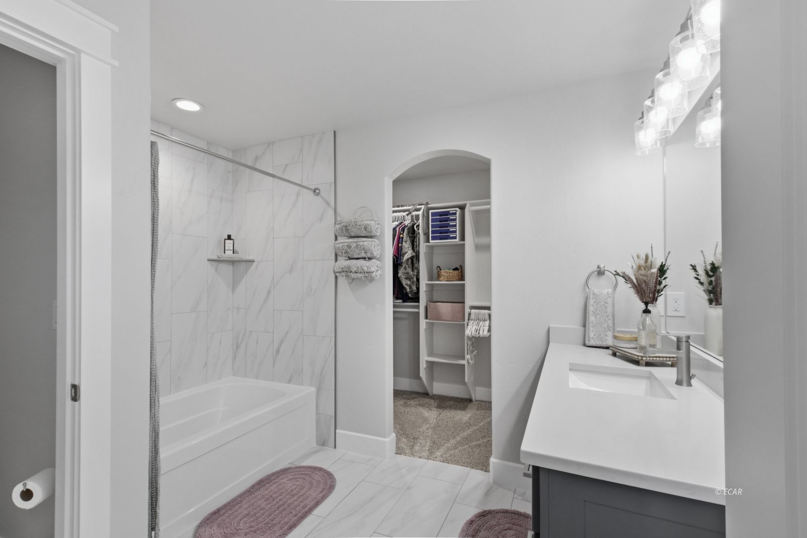 873 Lovelock Street Property Photo 18