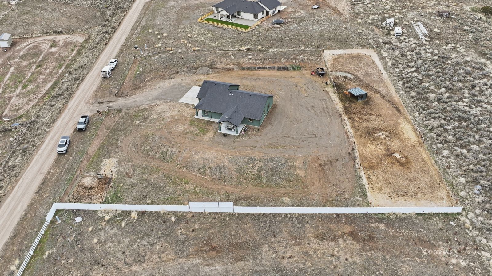 873 Lovelock Street Property Photo 32