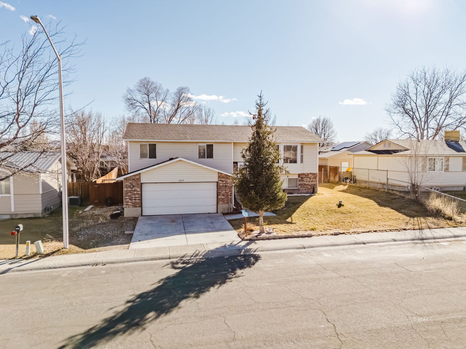 365 Barite Street Property Photo 1