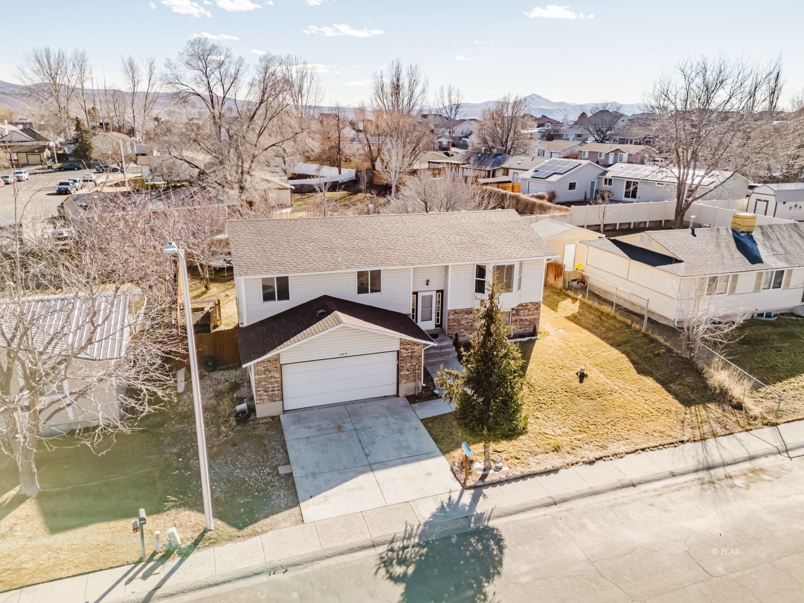 365 Barite Street Property Photo 2