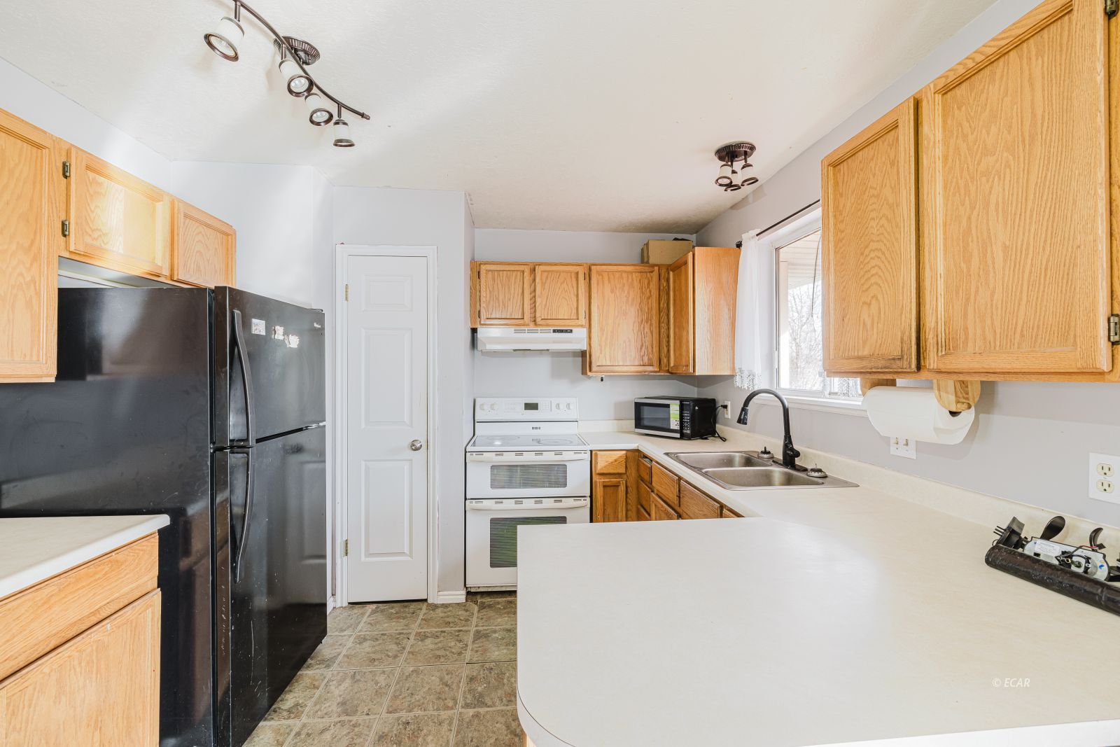 365 Barite Street Property Photo 14