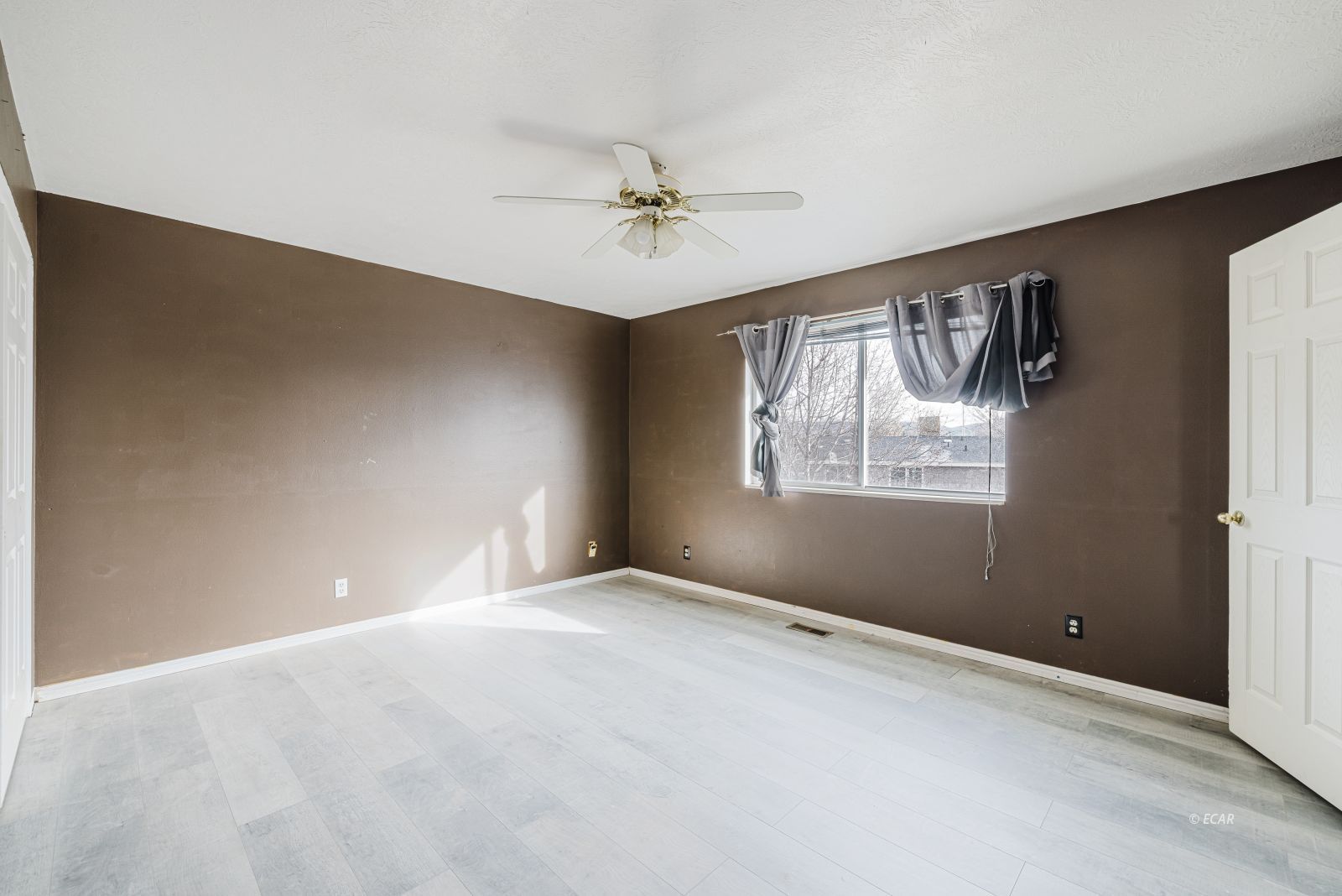 365 Barite Street Property Photo 18