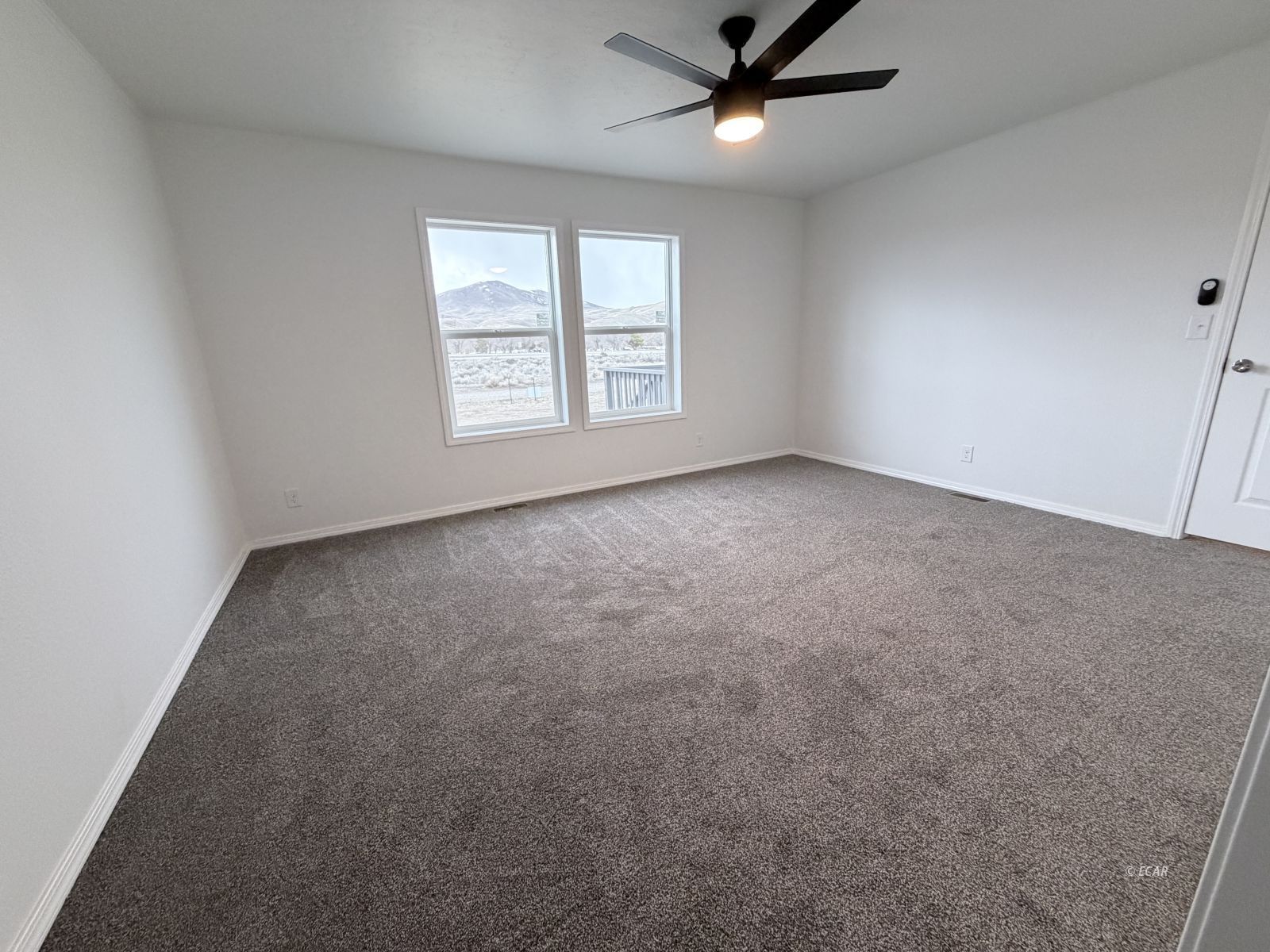 7455 Frontier Drive Property Photo 12
