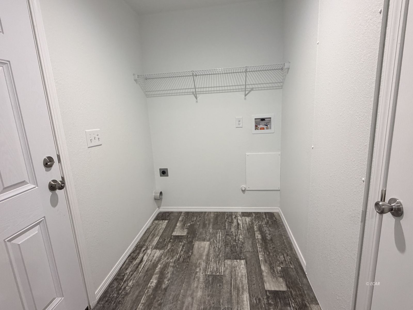 7455 Frontier Drive Property Photo 17