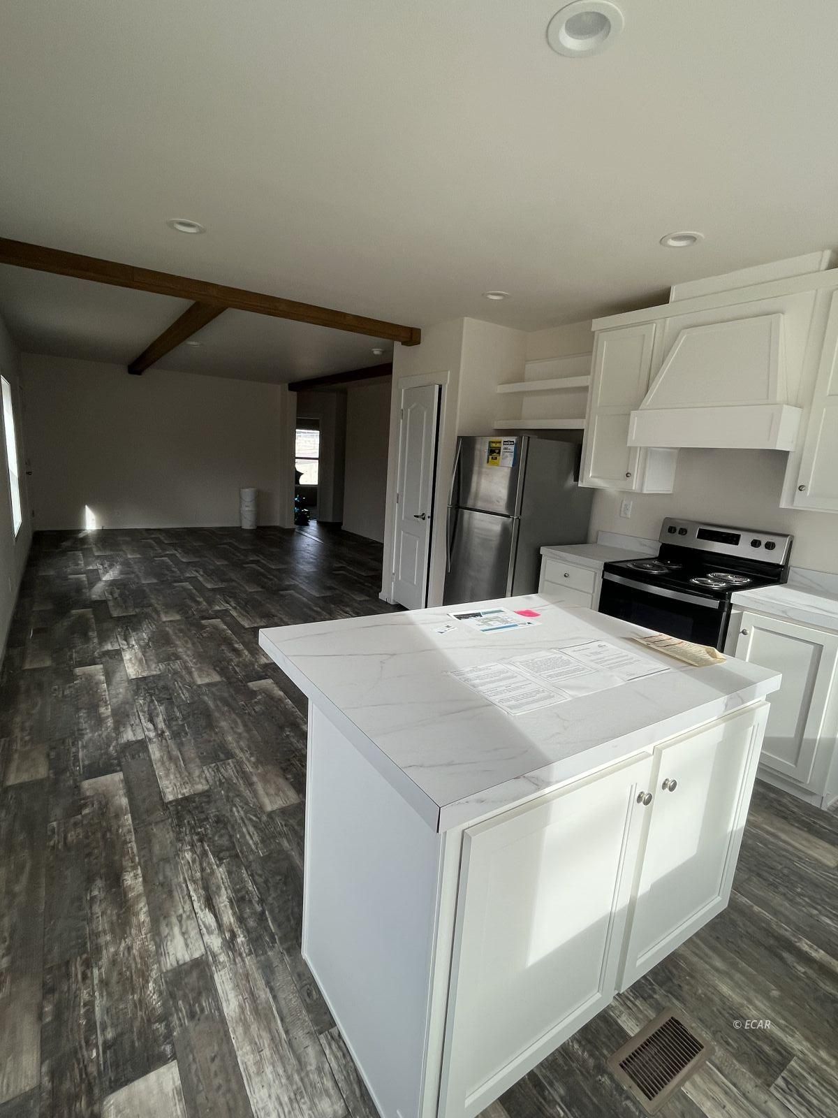 366 Wilson Avenue Property Photo 5