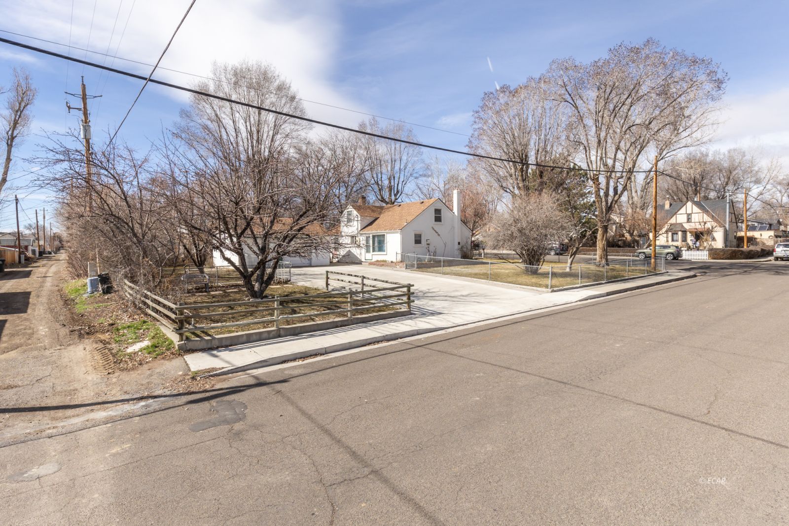 390 Ash Street Property Photo 32