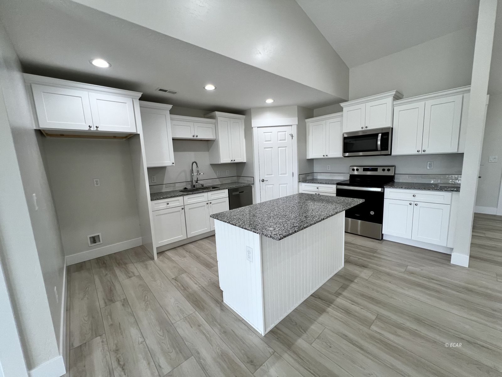 4618 Bergeron Avenue 51 Property Photo 9
