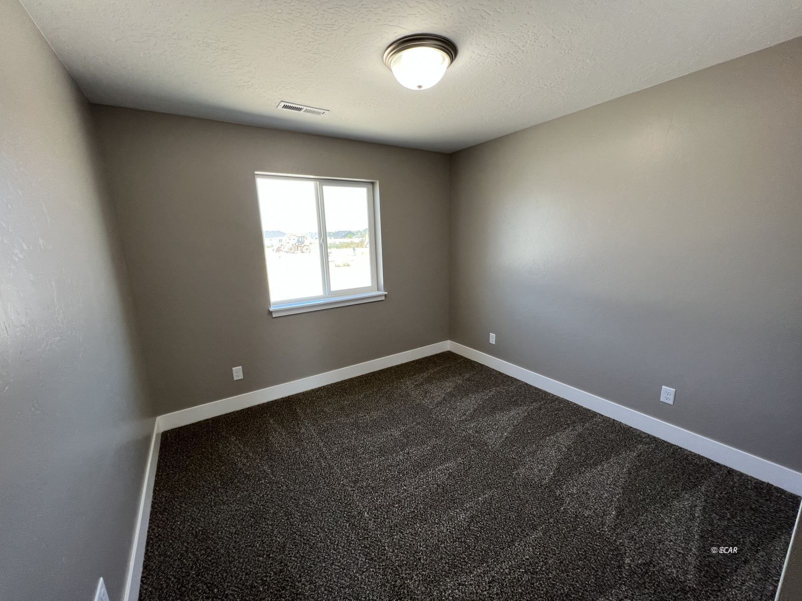 1715 Opal Drive Property Photo 10