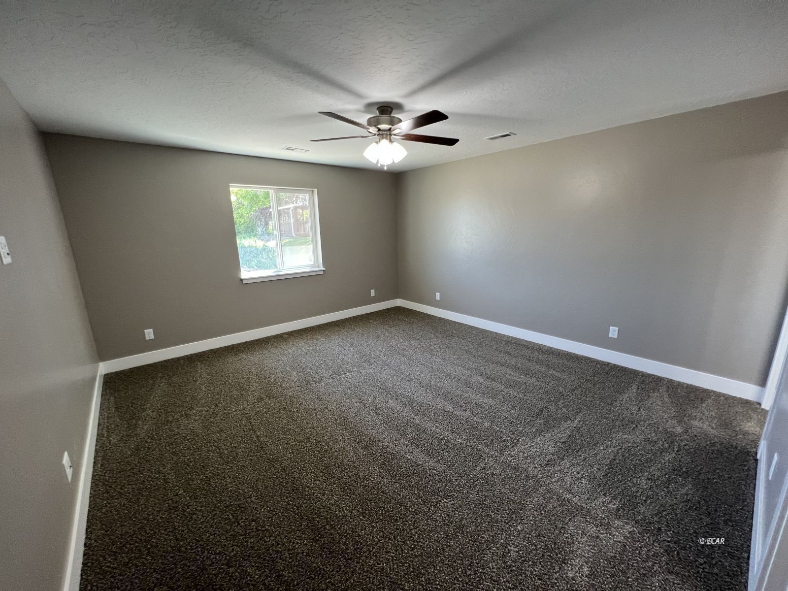 1715 Opal Drive Property Photo 17