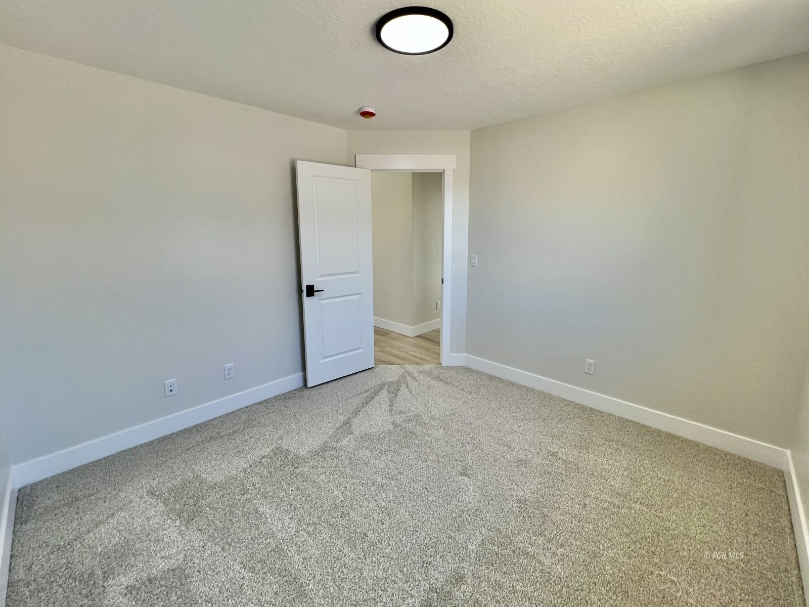 1707 Opal Drive Property Photo 10