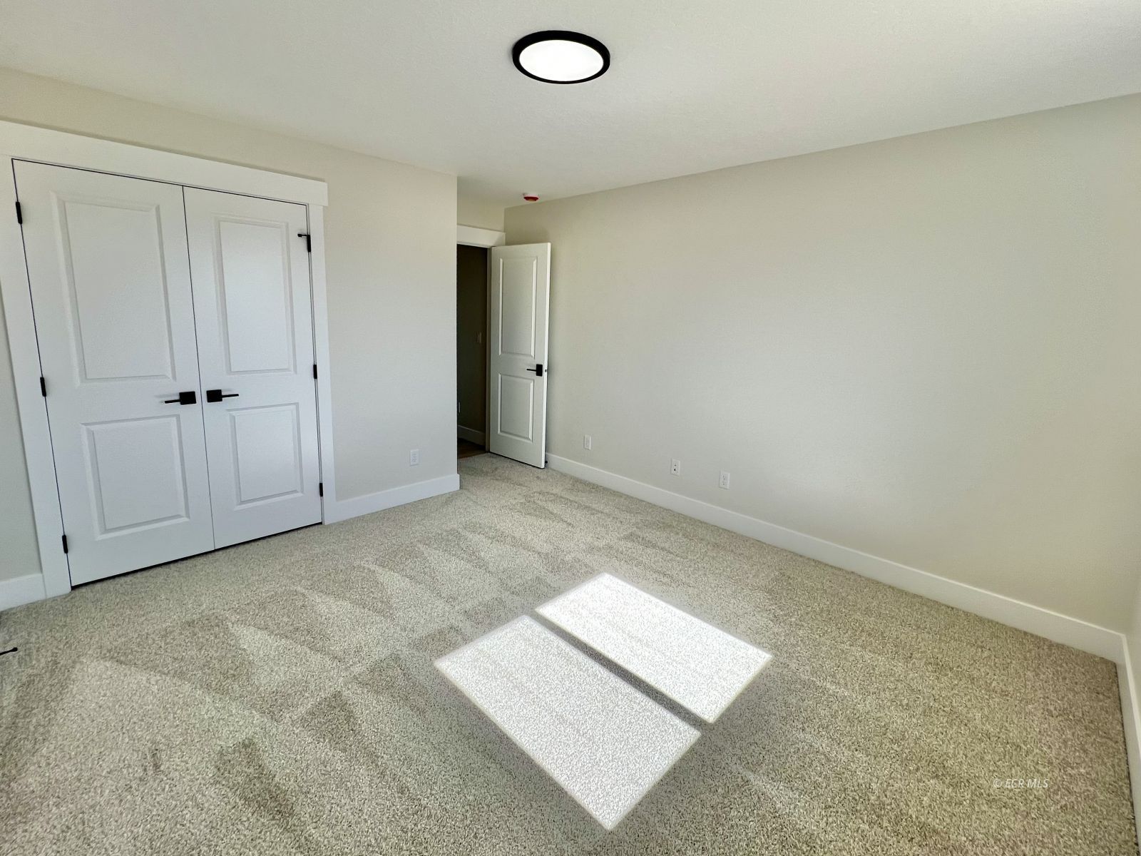 1707 Opal Drive Property Photo 14