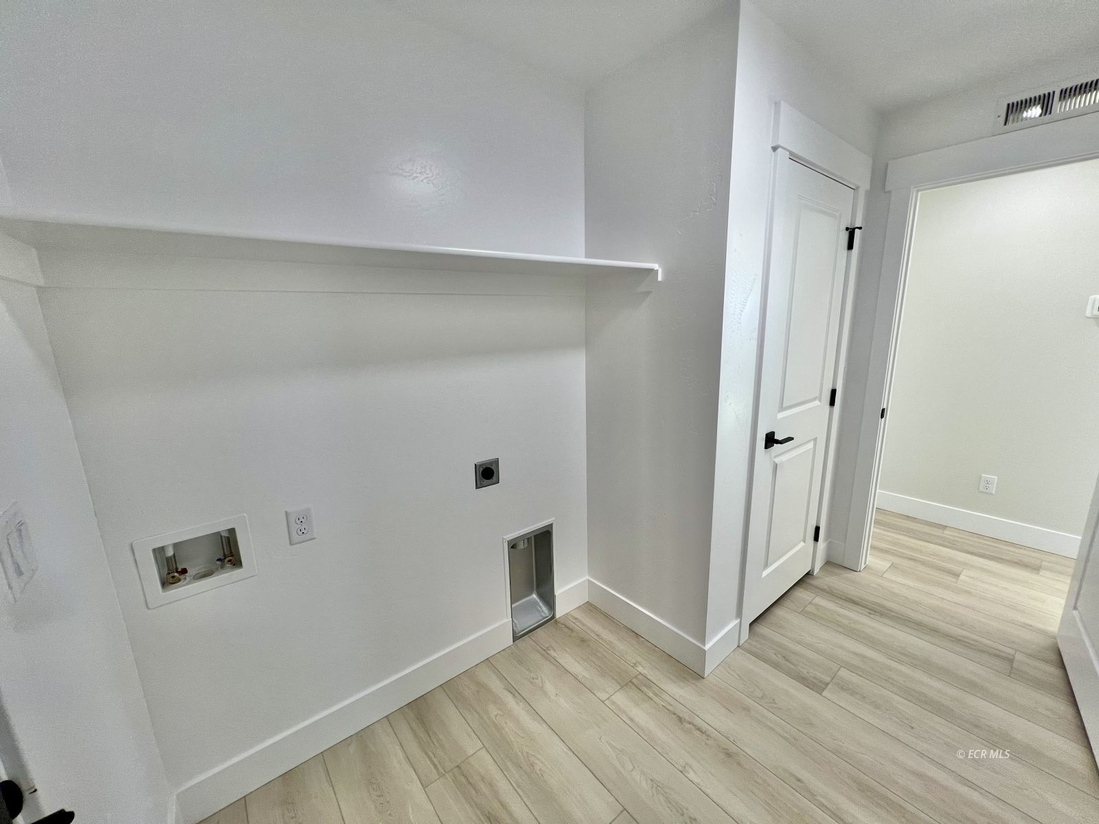 1707 Opal Drive Property Photo 16