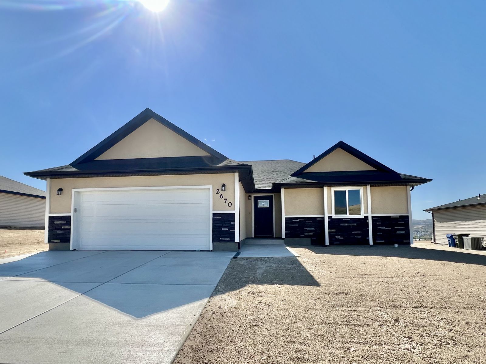 1723 Opal Drive Property Photo 1