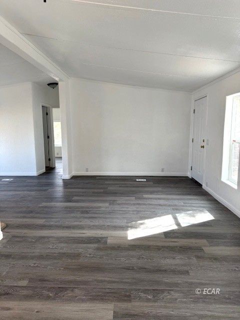 412 Peters Street Property Photo 7