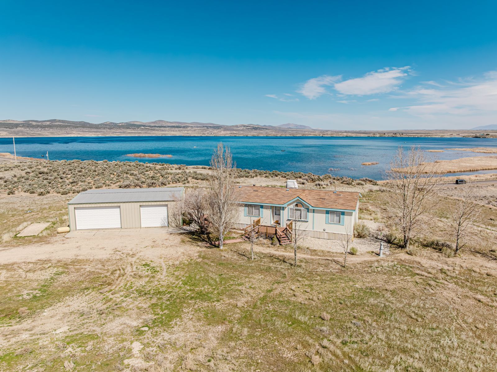 2844 Hummingbird Street Property Photo 3