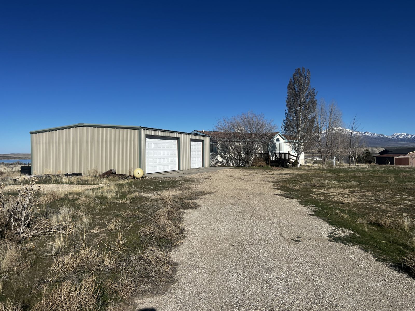 2844 Hummingbird Street Property Photo 6
