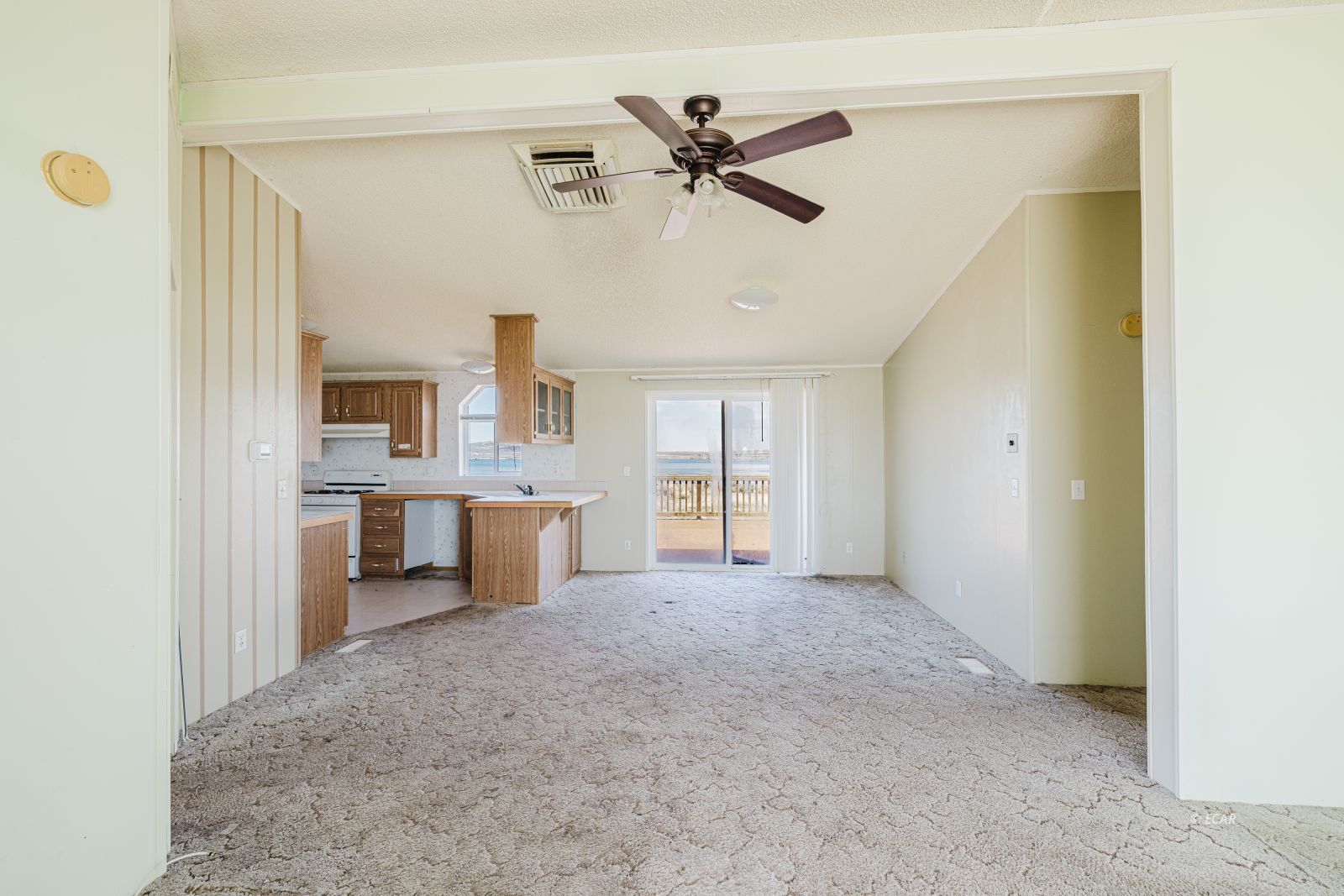 2844 Hummingbird Street Property Photo 19