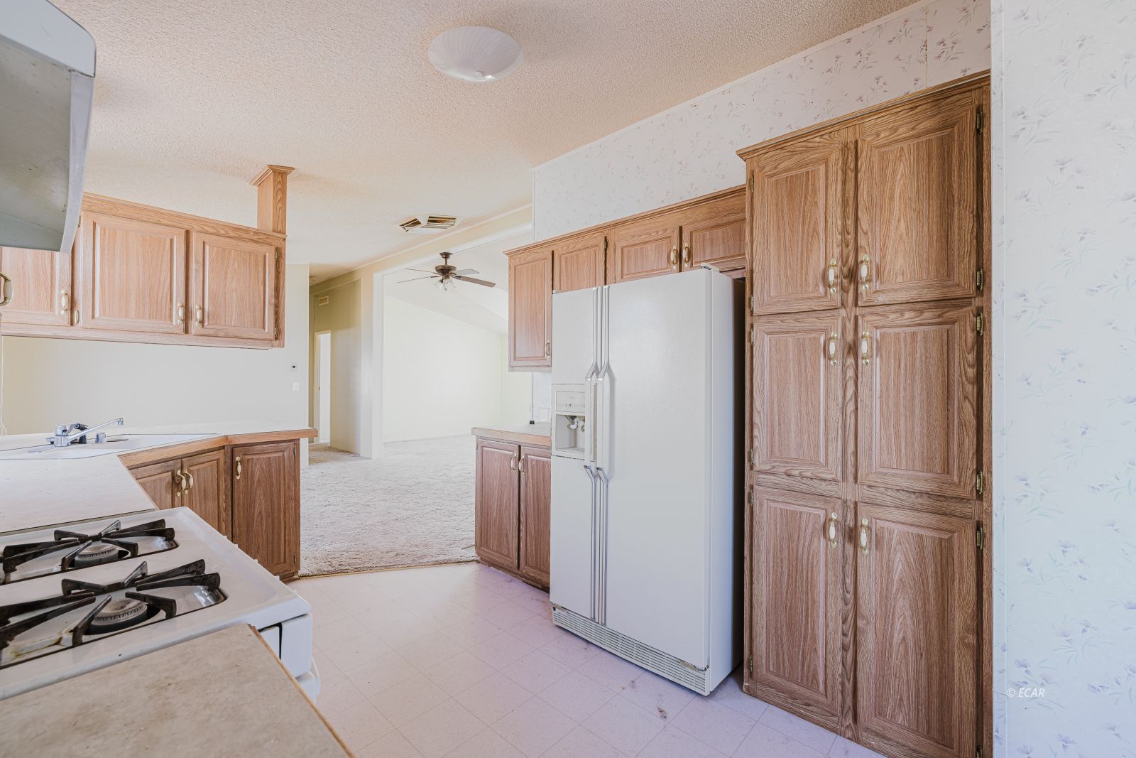 2844 Hummingbird Street Property Photo 32