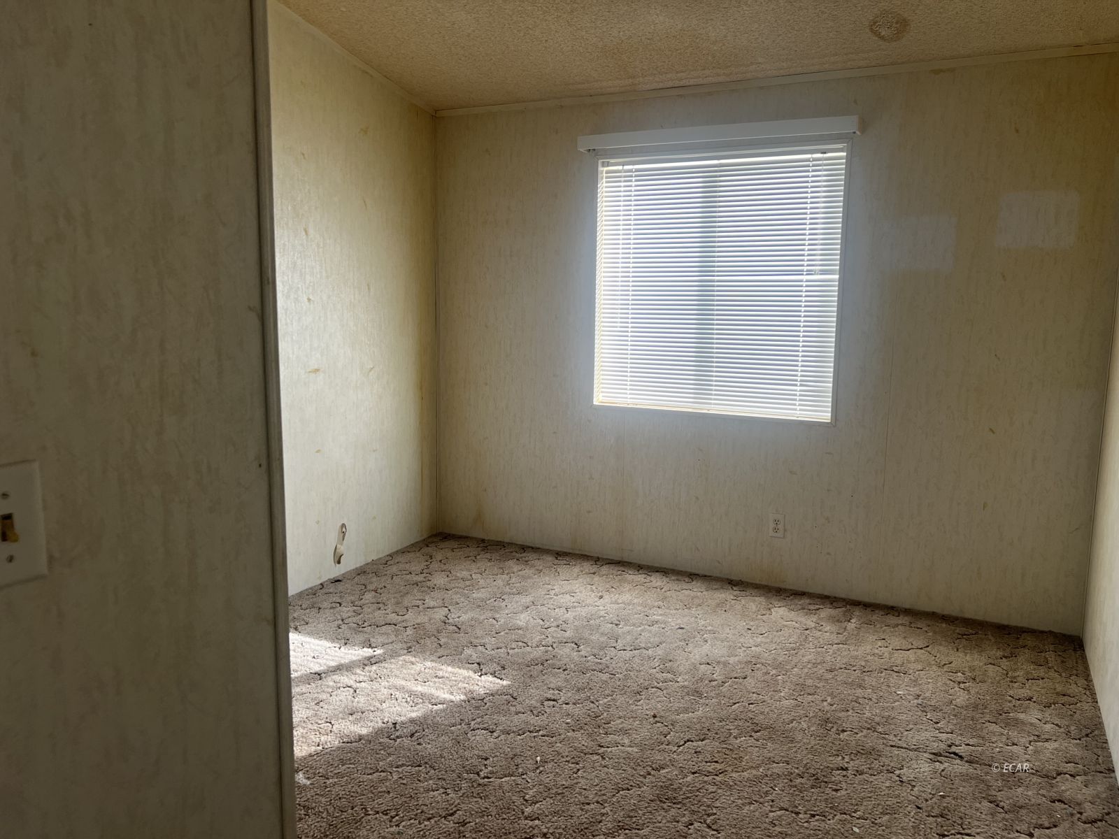 2844 Hummingbird Street Property Photo 35